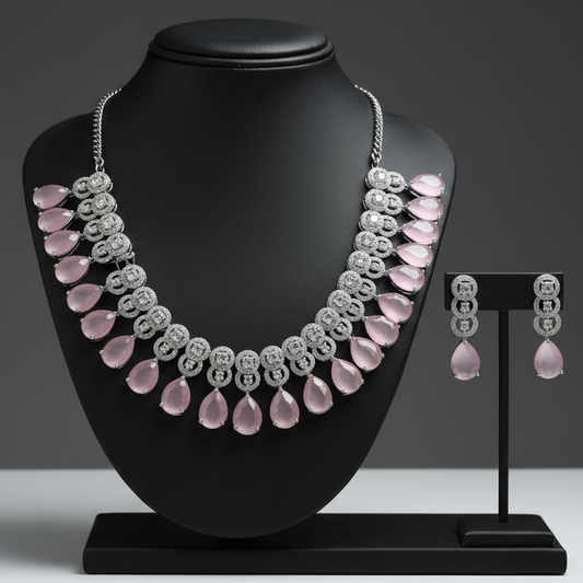 Inaara Necklace Set