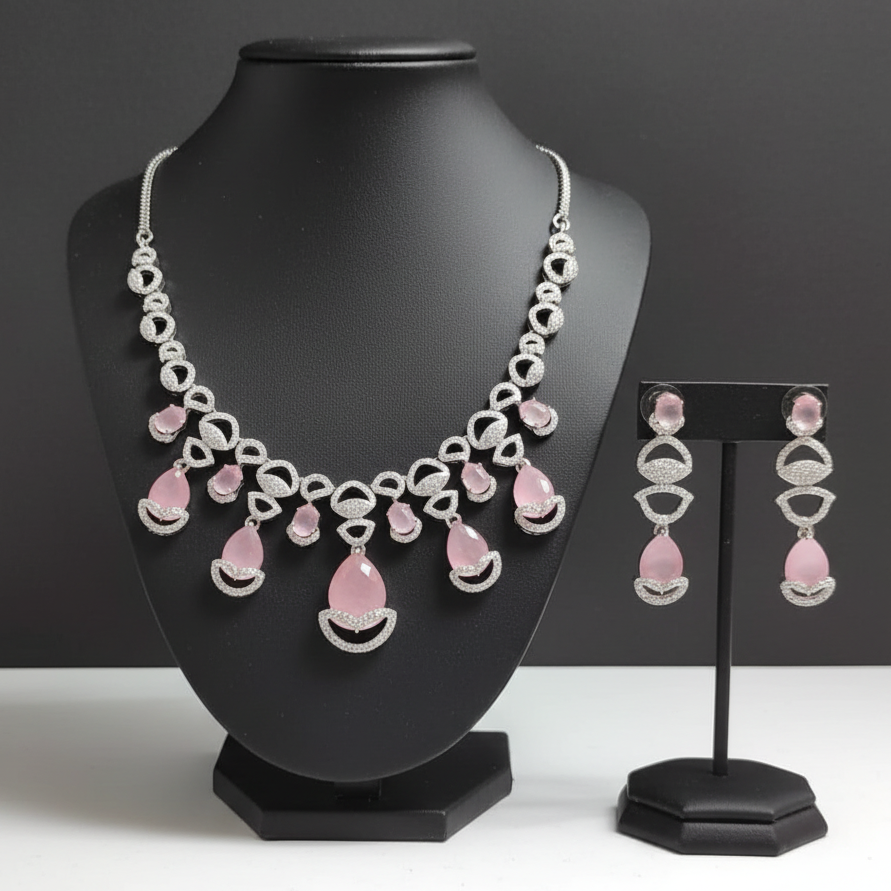 Siera Necklace Set