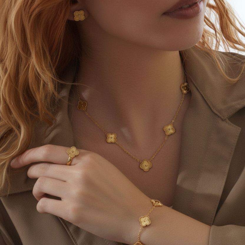 Golden Clover Prime Set