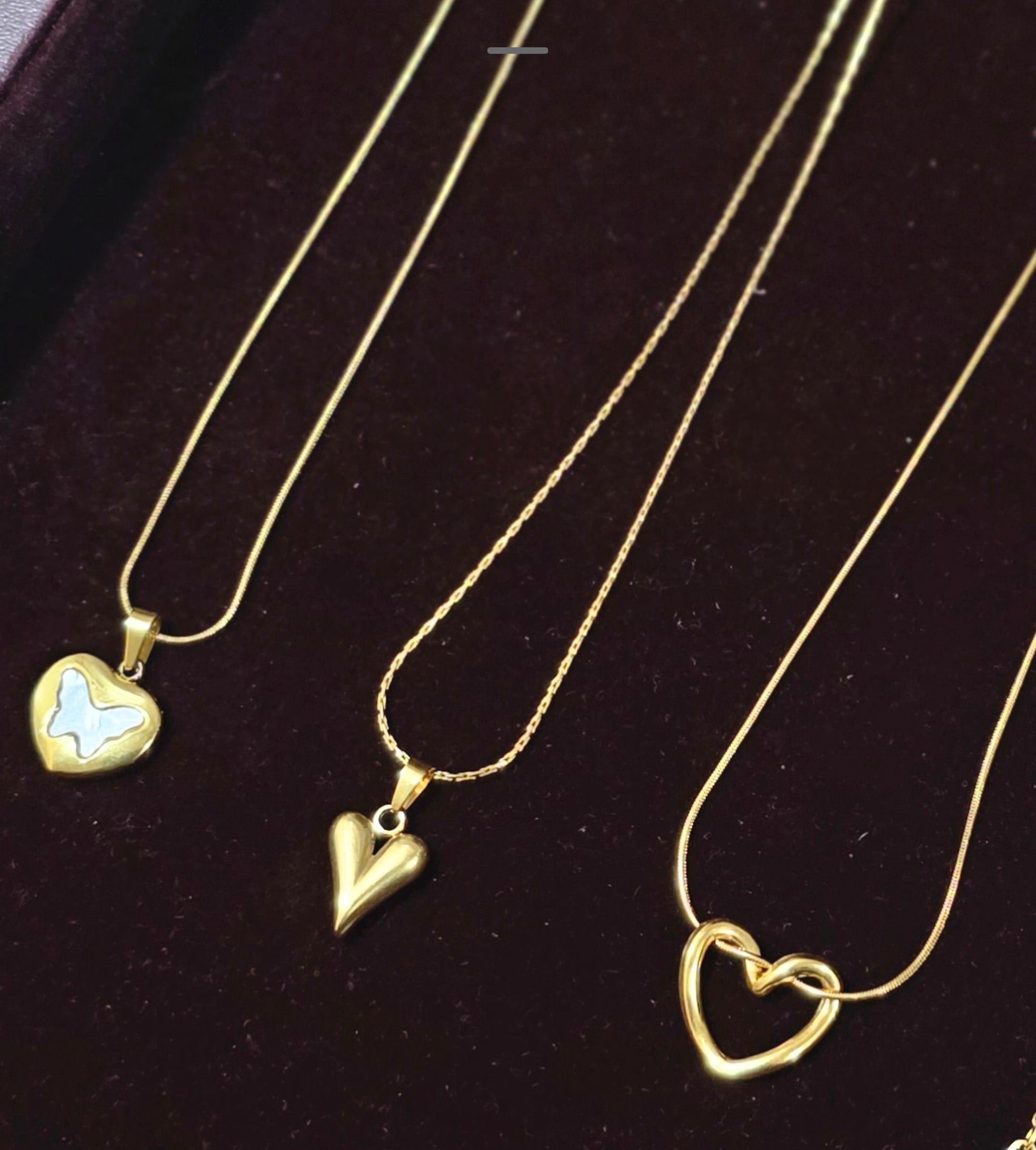 Luxe Heart Necklace Set - 3